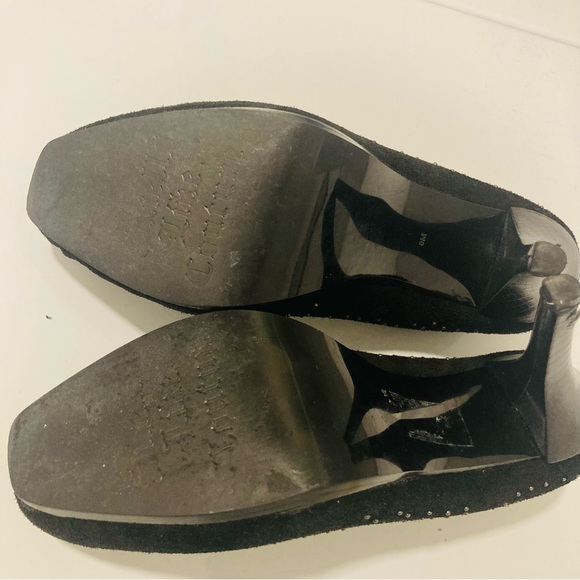 JUICY COUTURE TESSA BLACK SUEDE PUMP - Picture 8 of 10